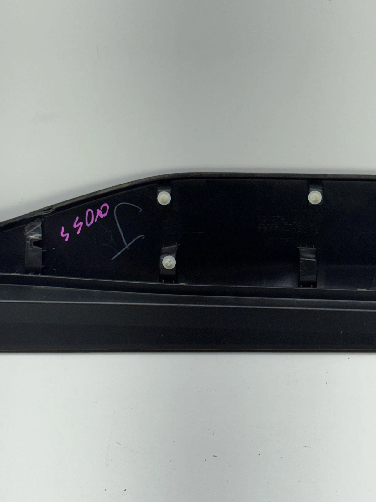 22-2024 TOYOTA COROLLA CROSS REAR LEFT DRIVER DOOR LOWER MOLDING OEM 750780A041 - Image 7