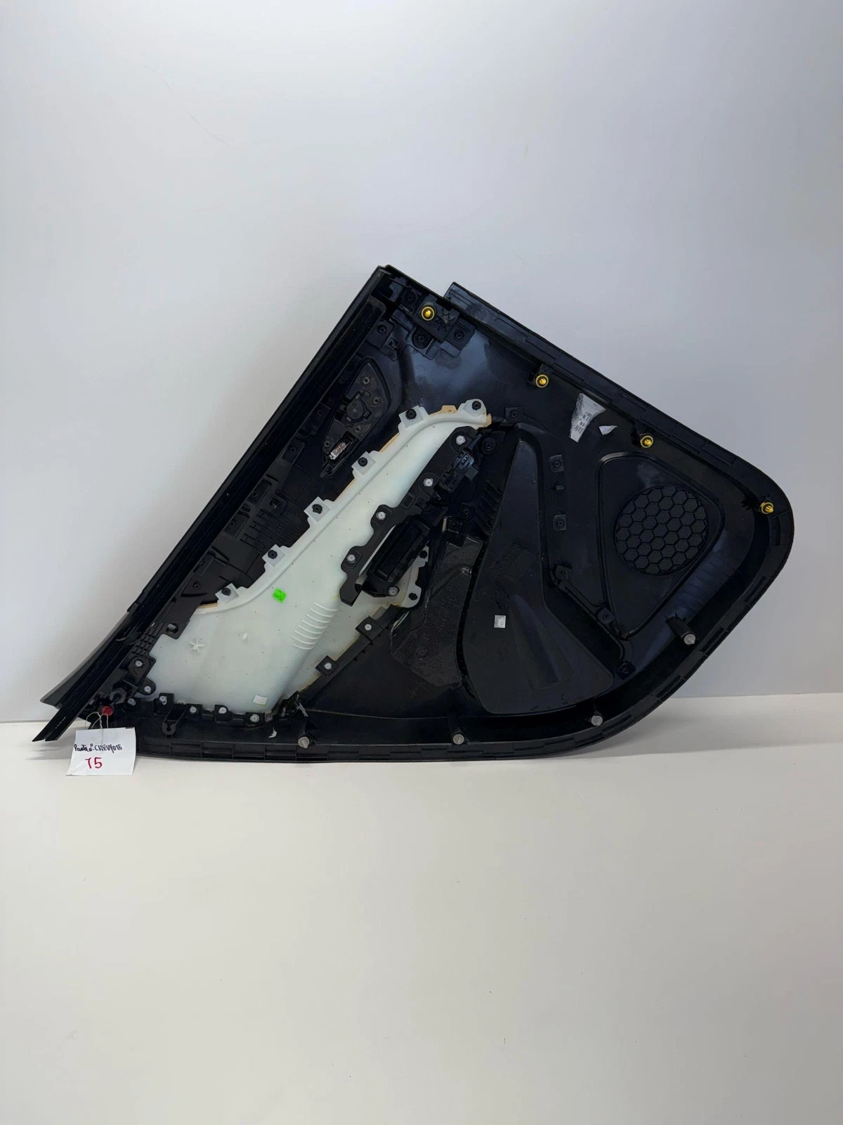 2018 - 2024 CHEVY EQUINOX Rear RH Passenger Door Trim Panel Leather OEM - Image 10