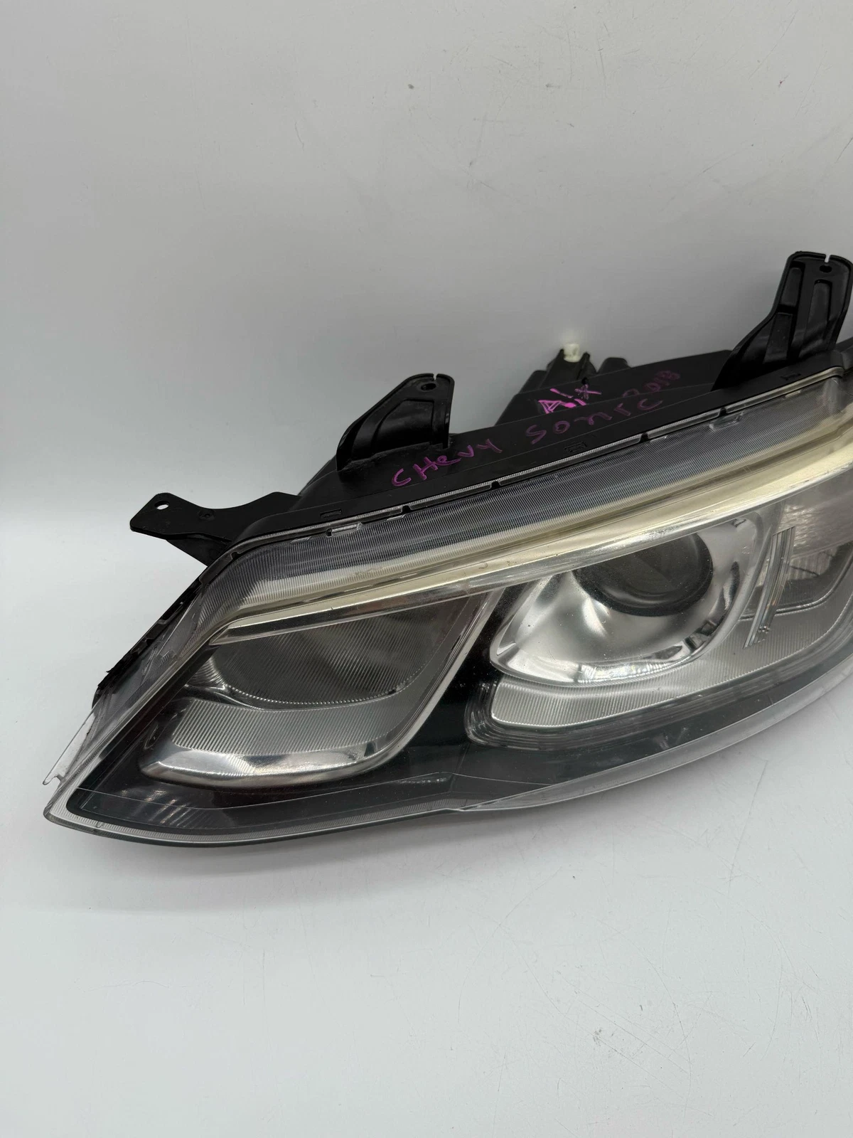 2017-2020 Chevrolet Sonic Halogen Headlight LH Left Driver Side OEM - Image 4