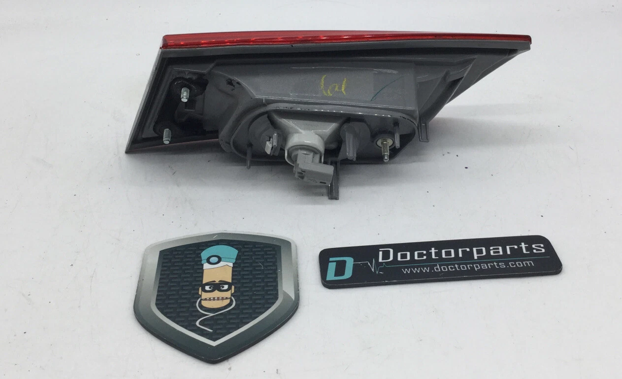 2012-2014 TOYOTA CAMRY REAR LEFT SIDE REAR DRIVER INNER TAILLIGHT LAMP OEM - Image 3
