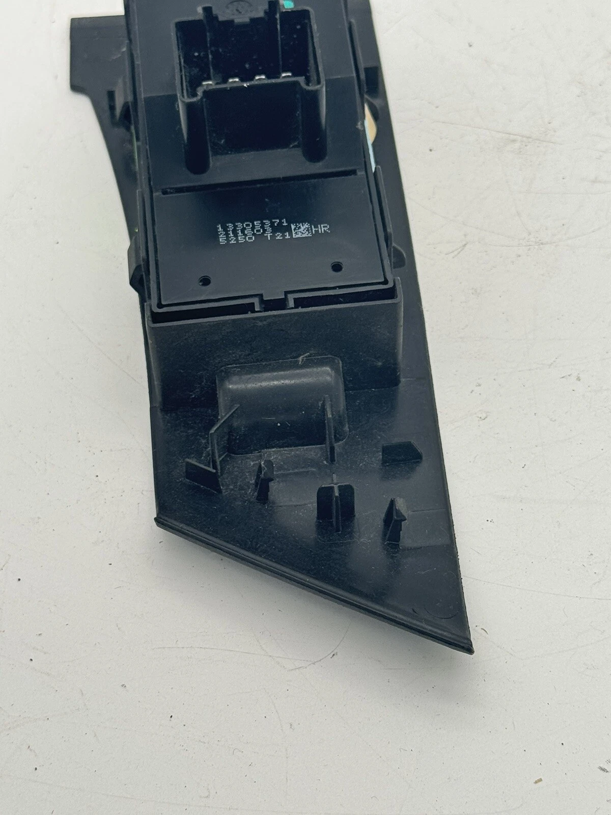2012-2017 BUICK VERANO FRONT RIGHT WINDOW SWITCH OEM 13305371 - Image 12