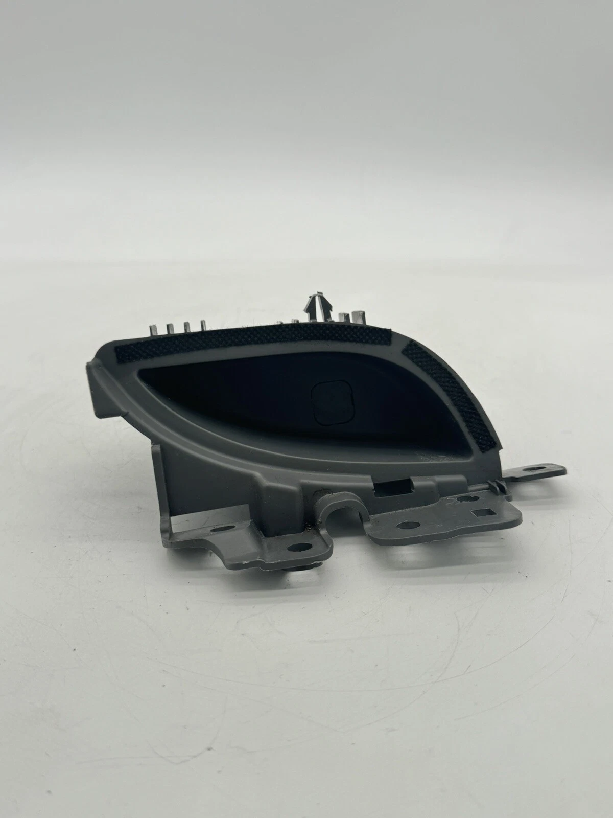 2011- 2014 HYUNDAI SONATA GLS FRONT LEFT DOOR INTERIOR PULL HANDLE - Image 5