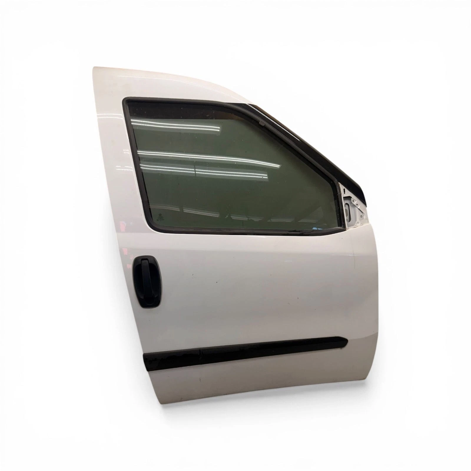 RH2015-2022 DODGE RAM PROMASTER CITY RIGHT SIDE FRONT DOOR COMPLETE (OEM) - Image 3