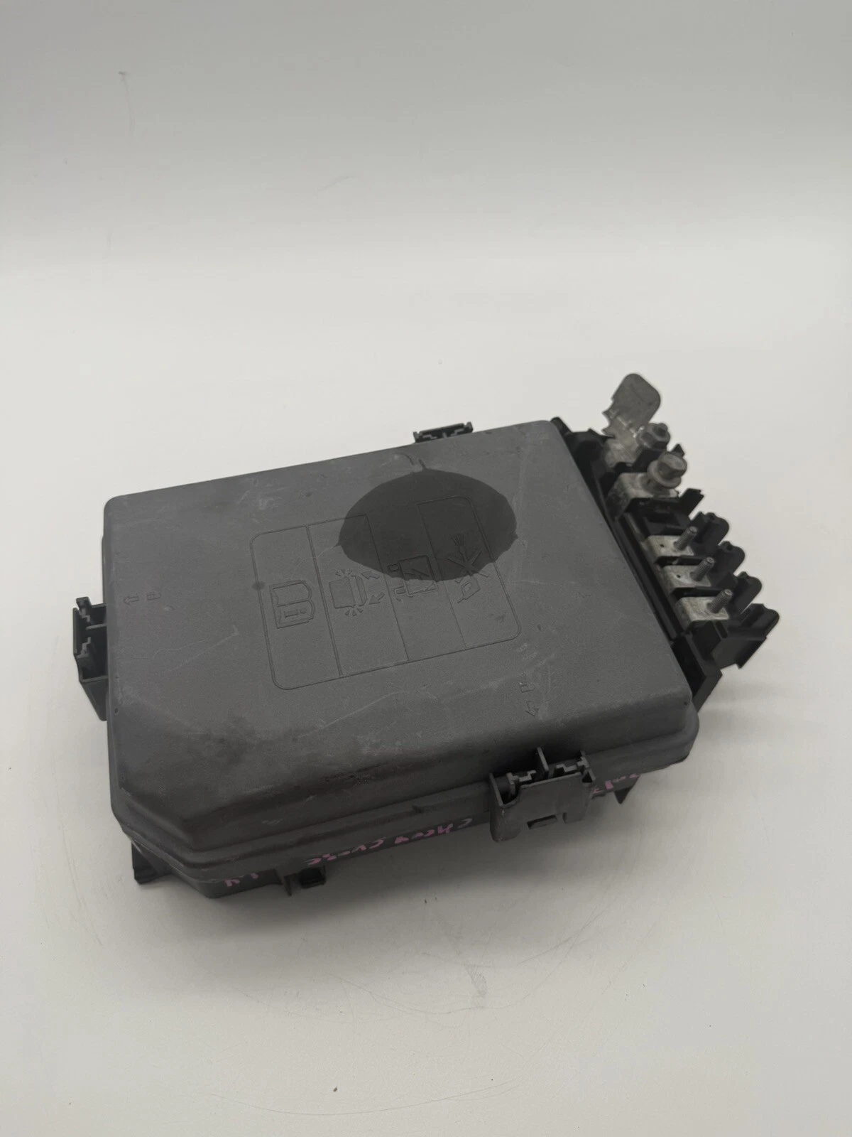 2016-2018 Chevrolet Cruze Fusebox Fuse Box Relay Module 39049710 QTCIE - Image 3