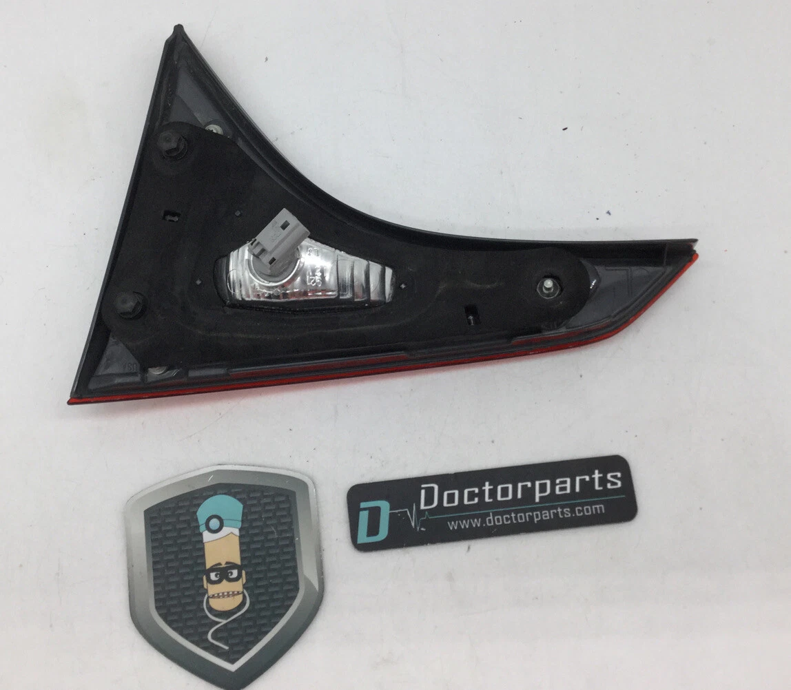 2016-2018 TOYOTA COROLLA DRIVER INNER TRUNK TAILLIGHT LAMP LEFT LH USED OEM - Image 4