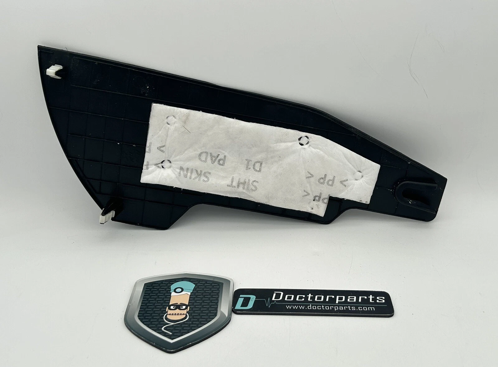 2011 2013 KIA OPTIMA SX RIGHT SIDE CENTER FLOOR CONSOLE COVER TRIM OEM - Image 3