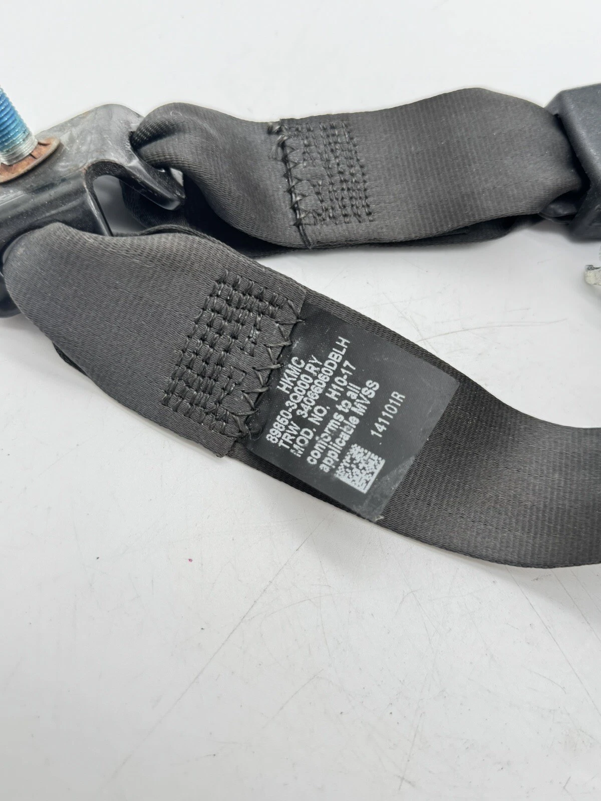 2011 - 2014 HYUNDAI SONATA Center Seat Belt Retractor 89850-3Q000 OEM - Image 6