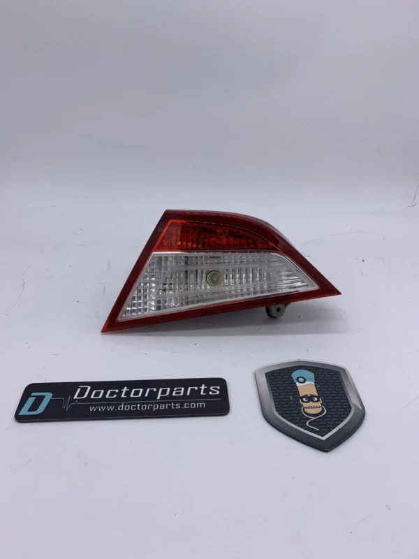 2011 2012 2013 2014 Hyundai Sonata OEM RH Inner Tail Light Right Passenger side