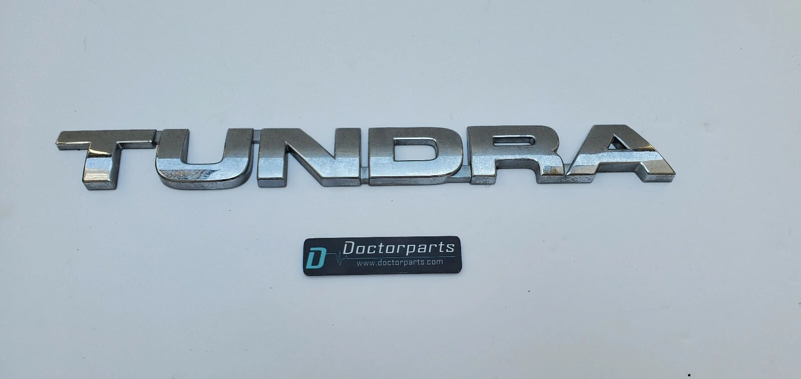 2014 - 2017 TOYOTA TUNDRA CHROME DOOR TAILGATE EMBLEM NAMEPLATE BADGE OEM