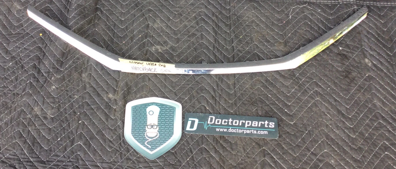2016-2018 NISSAN SENTRA GRILLE FRONT BUMPER UPPER ASSEMBLY USED OEM LOCAL PICKUP - Image 3