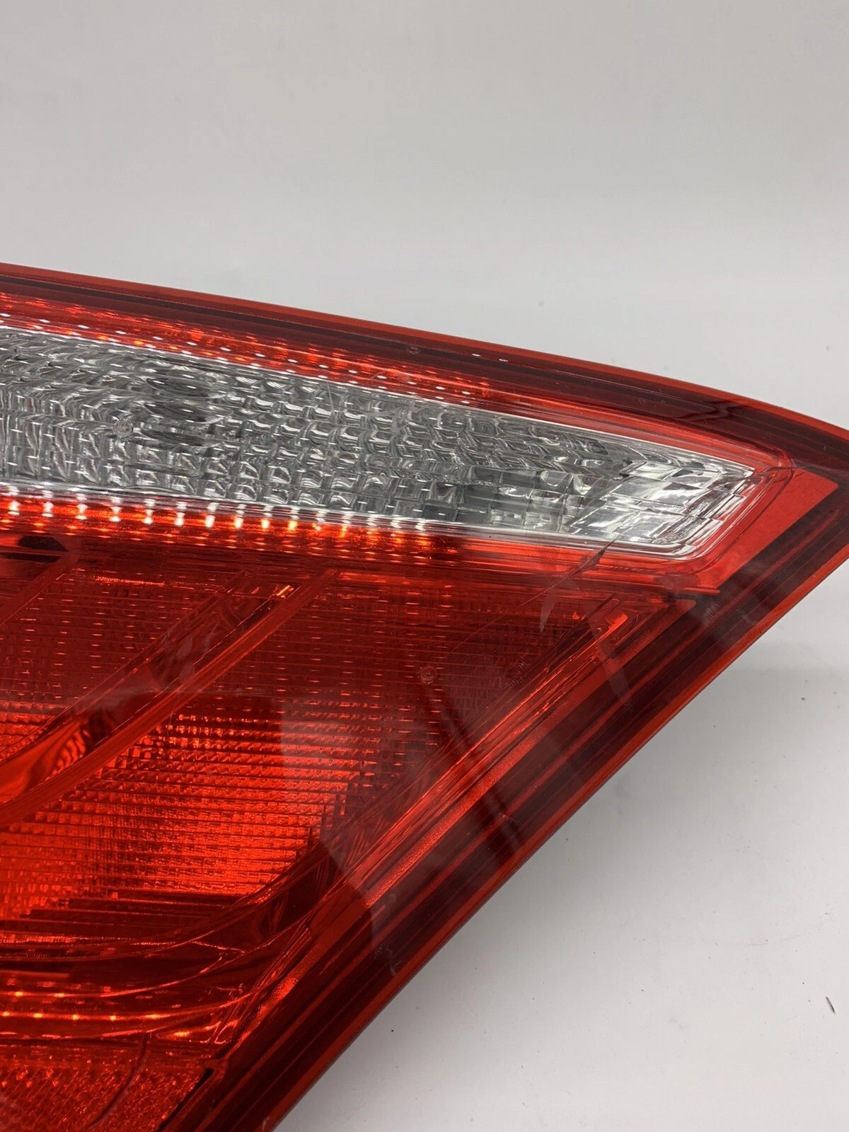 OEM! 2015-2016 Toyota Camry Tailgate TAIL LAMP LIGHT Passenger Side RIGHT - Image 2