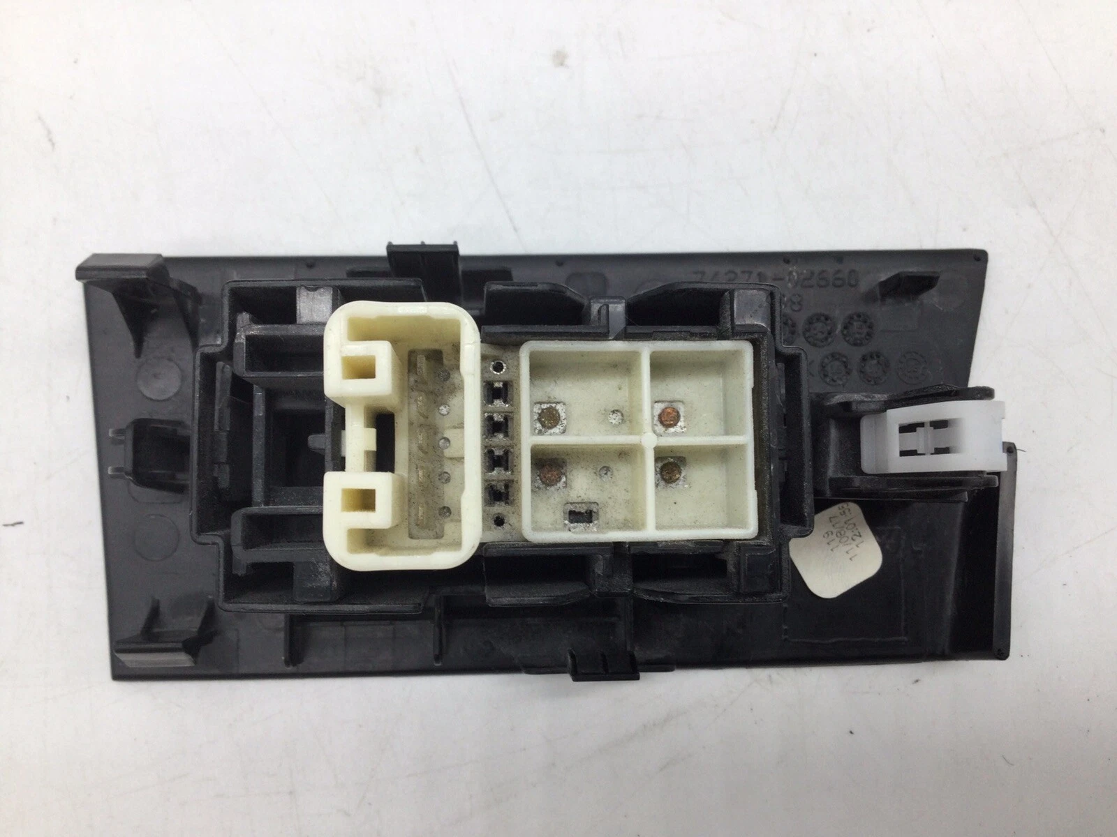 2014-2018 TOYOTA COROLLA REAR DOOR WINDOW SWITCH RH PASSENGER USED OEM - Image 4